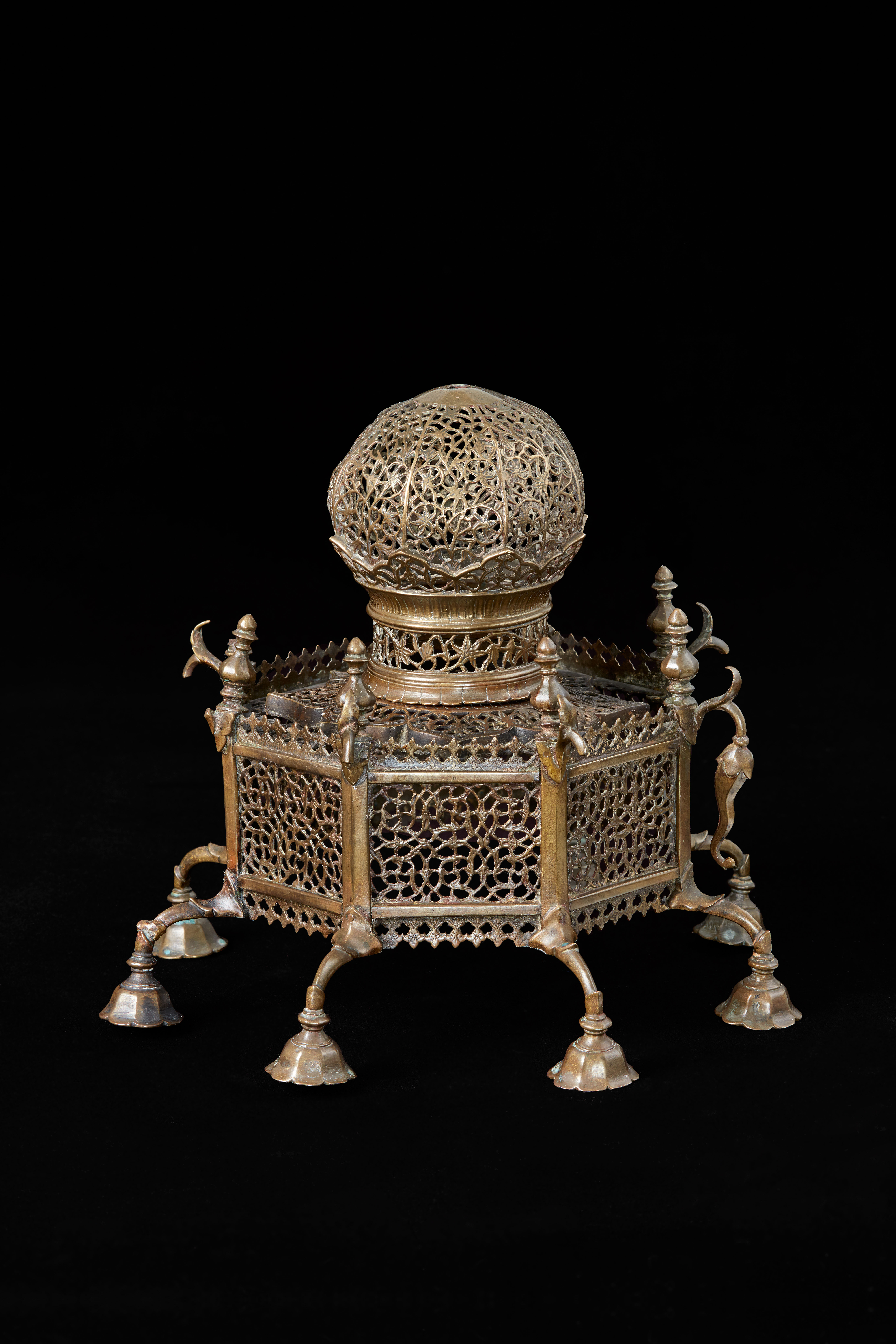 Incense burner, cast, openwork, engraved brass