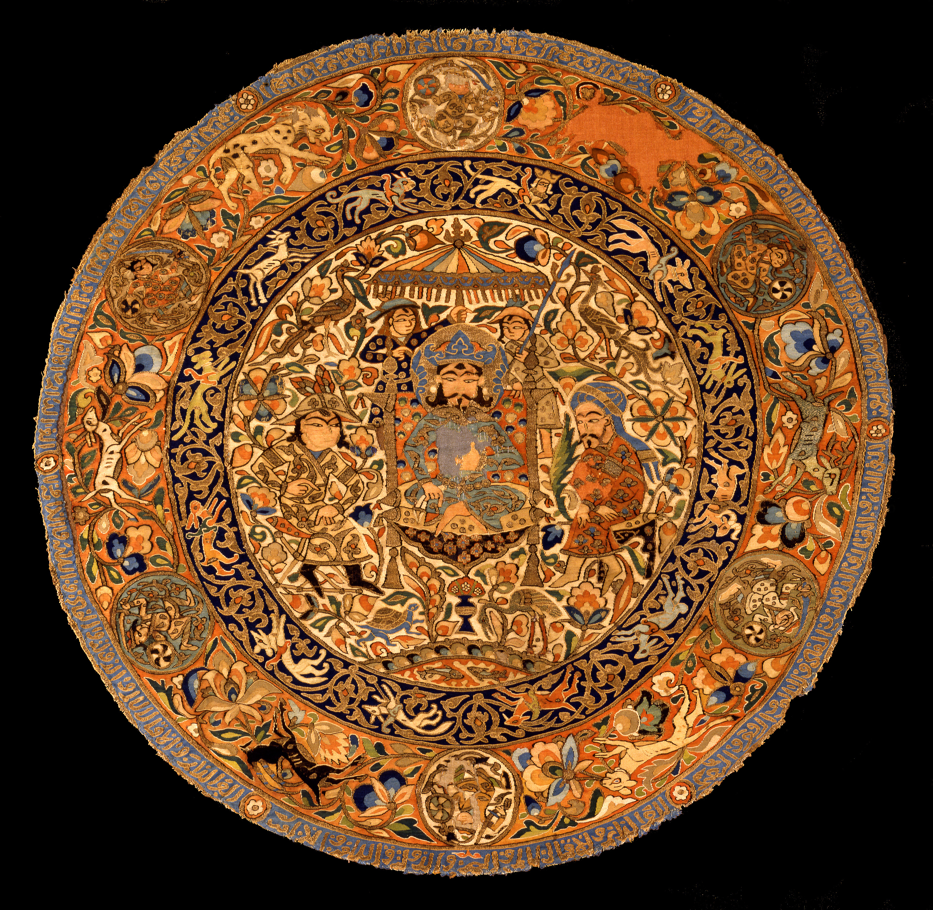 Medallion, tapestry, silk and gilded lamella of animal substrate
